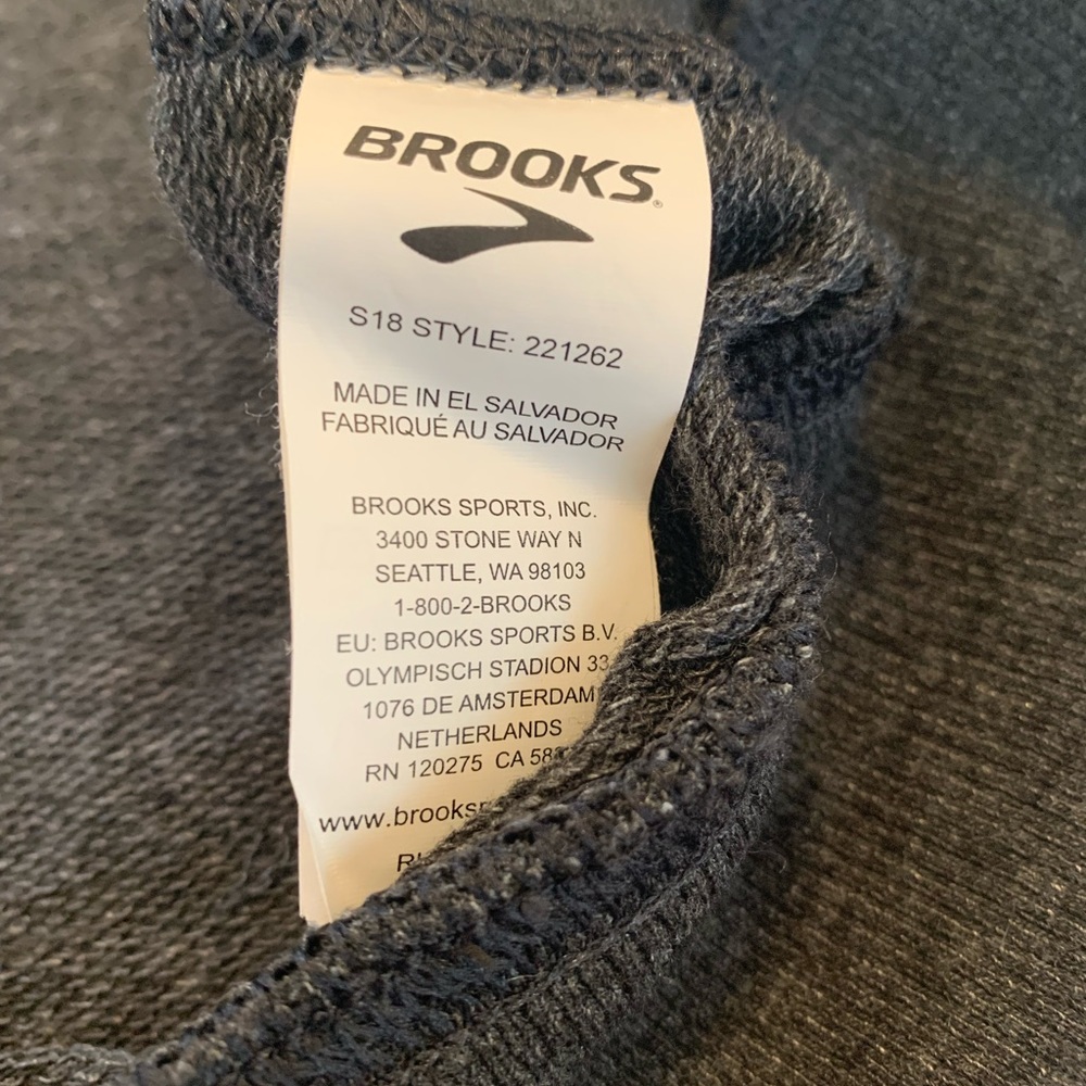 Brooks Revival Hoodie - Picture 14 of 16